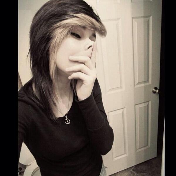 BecthBetch's tweet image. Taking unattractive Selfies cx