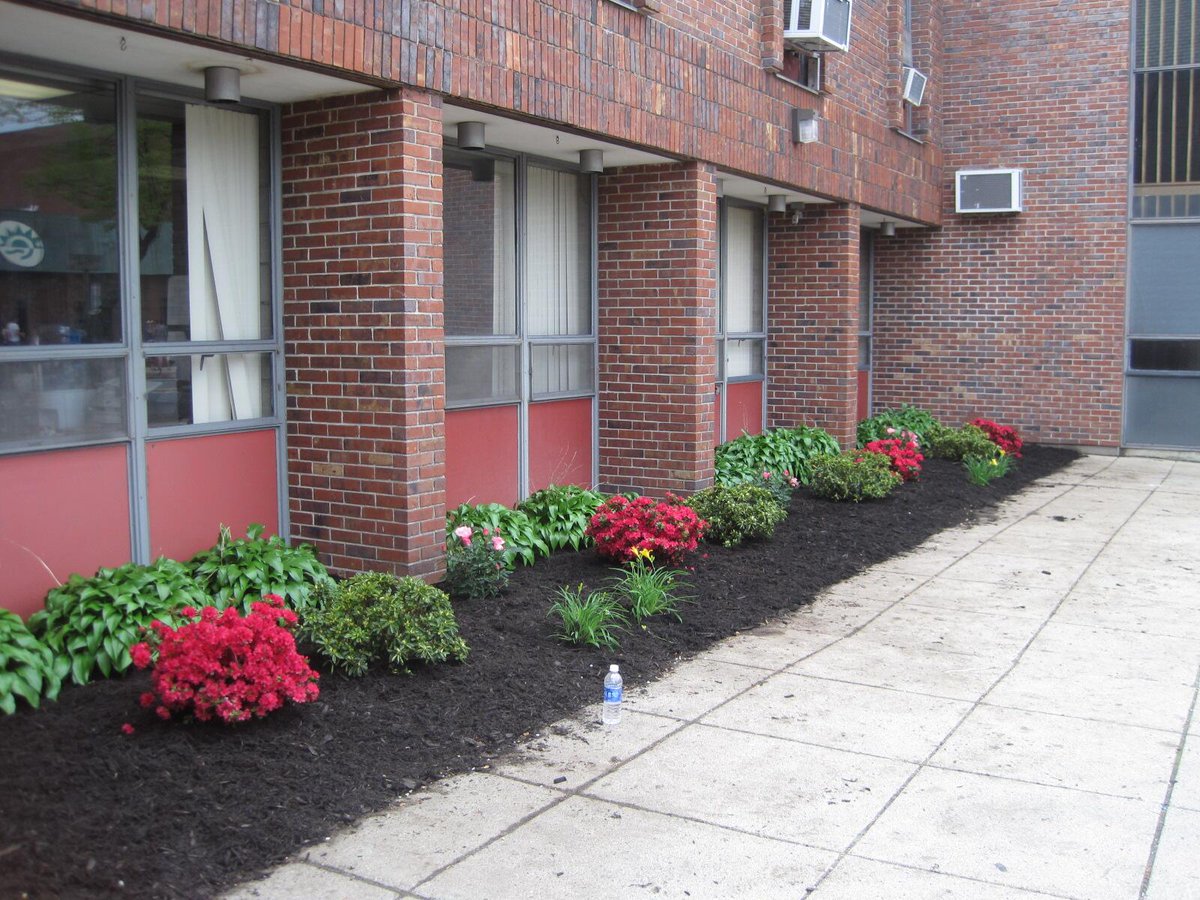 jcammarano's tweet image. #springserve Salvation Army Cambridge after exterior transformation (painting phase still pending)