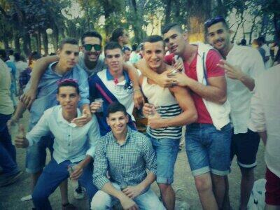 CritikalCani's tweet photo. Con la peña en la Feria!!!Tardesita perfec http://t.co/Oze3kVReHY