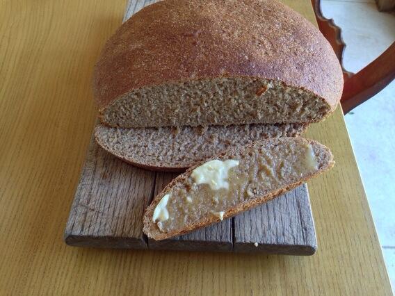 PhilHaughton's tweet photo. Fresh from the oven with Abbey Home Farm butter. Delumiousness personified! http://t.co/CkvJ0GAFd2