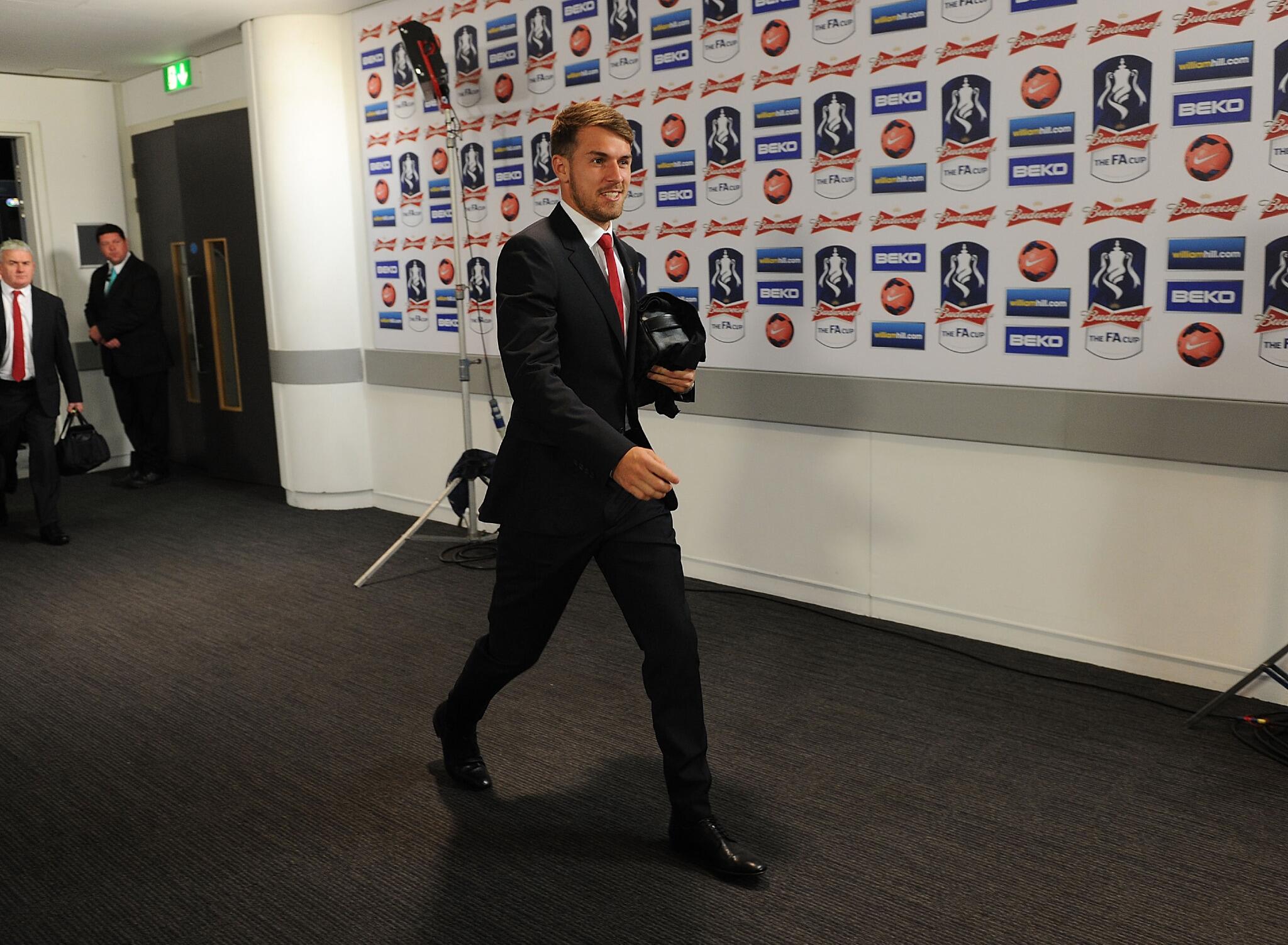 Bn2NkIlIYAAWH_1.jpg:large