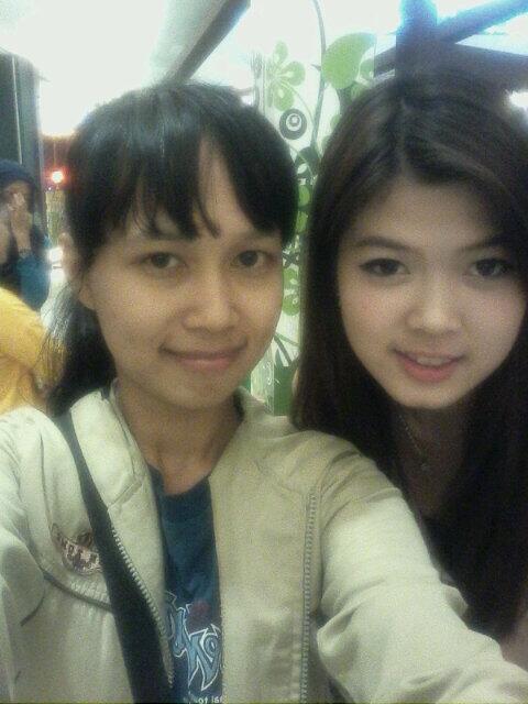 JessicaLi_2TOP's tweet photo. Bagusss :)"@Nie_NierZ: Selfie w/ cantik kesayangannya akuhhh @JessicaLi_2TOP (´⌣`ʃƪ)♥ http://t.co/lCcq0t14X5"