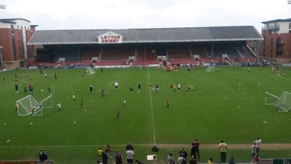 HavenHouseCH's tweet photo. Great atmosphere and fab event @leytonorientfc @FlyersFives, a brilliant day! http://t.co/uynRtngMed