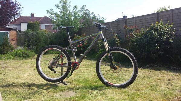adamt86's tweet image. Cleaned and ready for its next outing @cubeowners @CUBEBikesUK