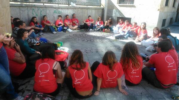 isidreb's tweet image. Reunion de dinamizadores en un rincon de Salamanca #conectajoven @fundacionesplai