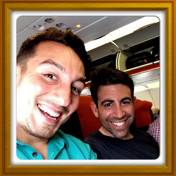 JHambo1985's tweet photo. Bye bye @SashaHerst and @laurasummers1 me and @DanielShaf miss you already hahahahaha :) http://t.co/ZrurwhKdN2