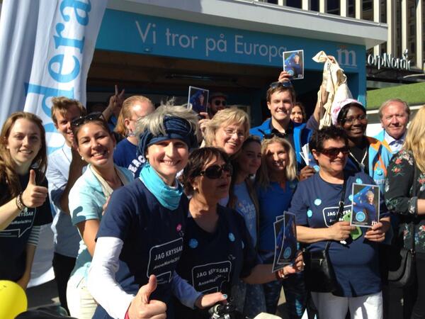 Embedded image permalink