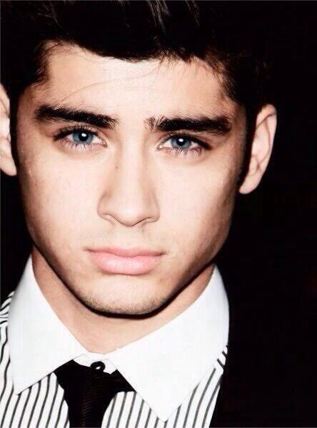 z. (@impcstcr) on Twitter photo 