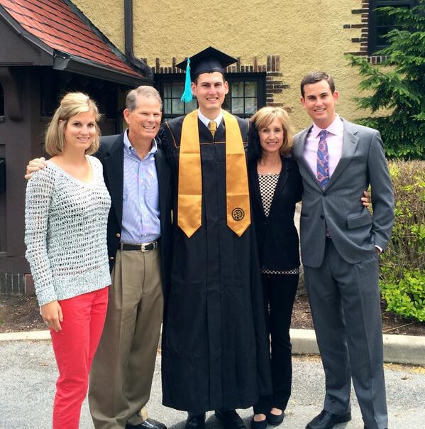 PurdueBusiness's tweet photo. #KranGrad2014 RT @BrownBear__09: Congratulations to BrownTown_21 for graduating from Purdue Krannert! #PUGRAD2014 http://t.co/j3EuxqTqz0