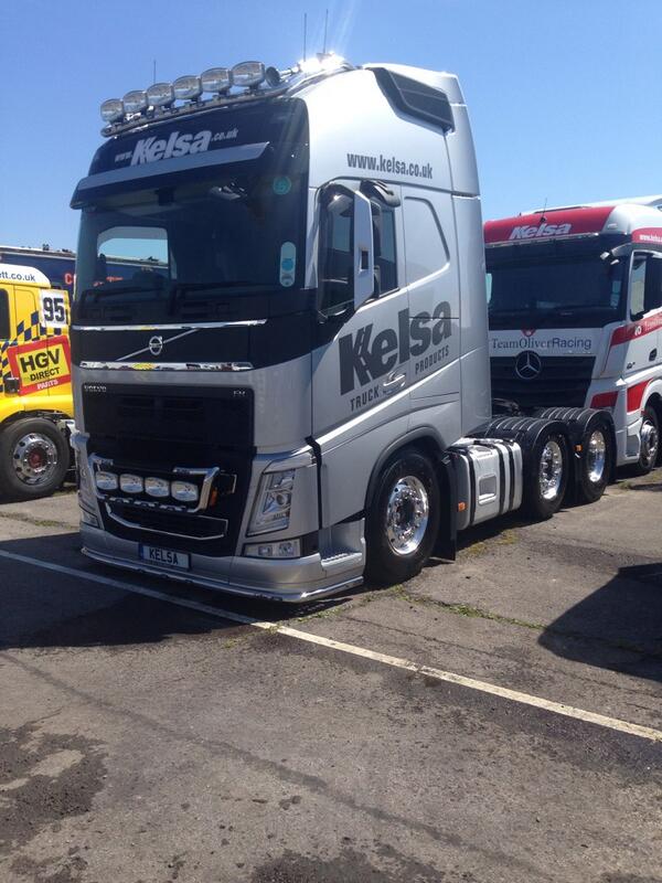BigJoeLew's tweet photo. @VolvoTrucksUK @OnlyWayIsDutch look at this little beauty down at Pembrey Race Track http://t.co/er5YDtyS6D