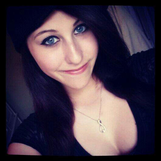 Madison_IsPerf tweet picture