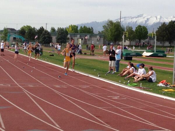 Bryce Miller and Nathan Keown finish 1st and 2nd in the 5K for <a href="/UMKCTrack/">UMKC Track</a>