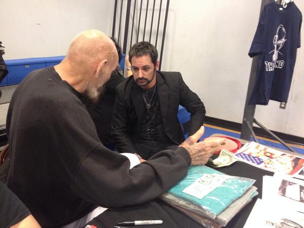 RealOxBaker's tweet photo. Talking with my buddy @DAVID_GERE at RPW up in Chicopee http://t.co/xgb6bur6kd