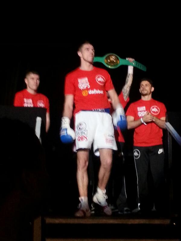 MatchroomBoxing's tweet photo. Now up - #SmithWebb! The 4 @TeamSmithBros walk to the ring #TheSecondComing http://t.co/XdCkCP512Q