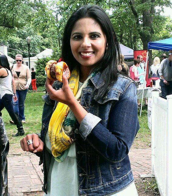 MalikaBowling's tweet photo. The sublime burger from @CypressStreet @TasteOfVaHi  #feelingsublime http://t.co/A8ZpXXC7dr