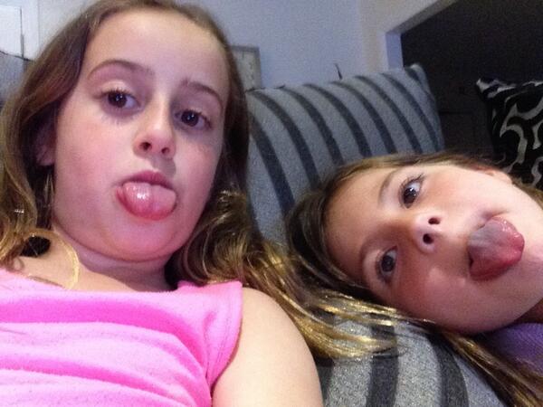 Ruby27475256's tweet photo. Me and Lola gacia having a sleep over http://t.co/hIY5q79cOy