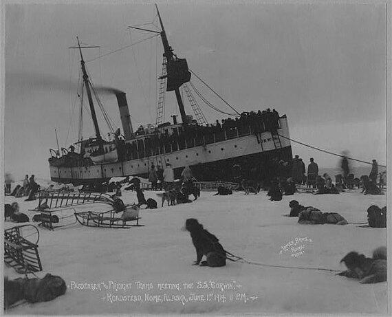 c.1914 Corwin Expedition to Antarctic Expedition - Ship stuck in Ice
etsy.com/listing/169129…