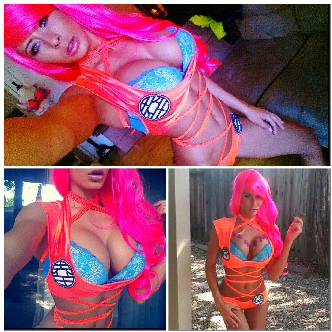 Look 4 me as #Goku at #AudioOnTheBay goin hard during @R3HAB set! Just tryin 2 be a #SuperSaiyanGlover