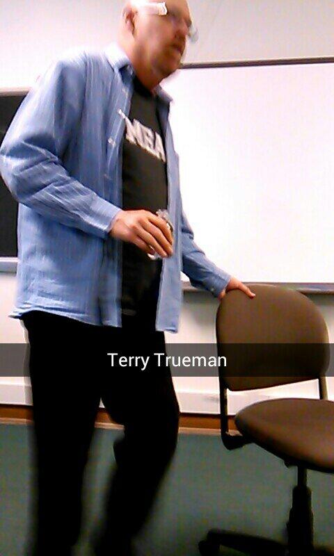 CaptainStowaway's tweet photo. @TTrueman 
Terry on his way to steal yo gurl http://t.co/FuSay5xji3