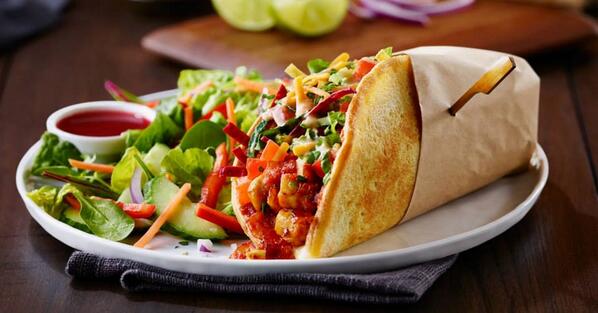 BpPittMeadows's tweet photo. Two great words: “Long Weekend.” Two better words: “Pizza Taco.” You in? http://t.co/4CFIvYZJID