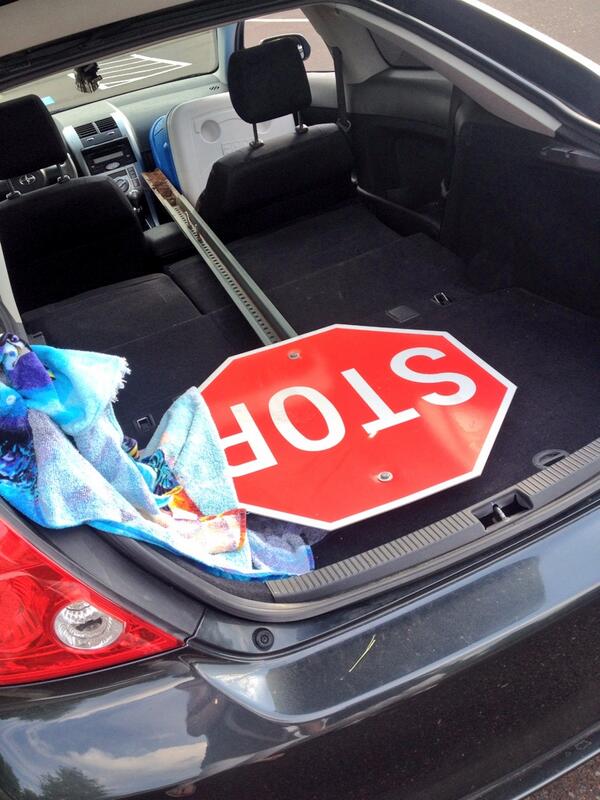 ANNEimalcracker's tweet image. Causal lunch &amp;amp; felony with my bro #ProblemChildren @AyeMart