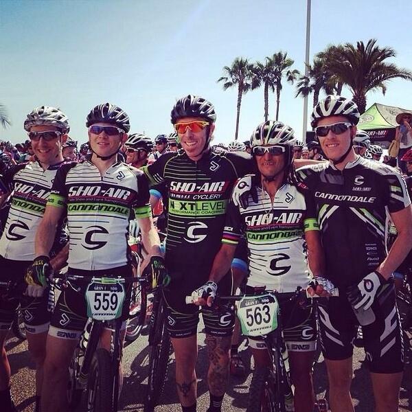 The boys ready to roll on Catalina ... have fun and wish I was there! @TEAMSHOAIR #CatalinaGranFondo