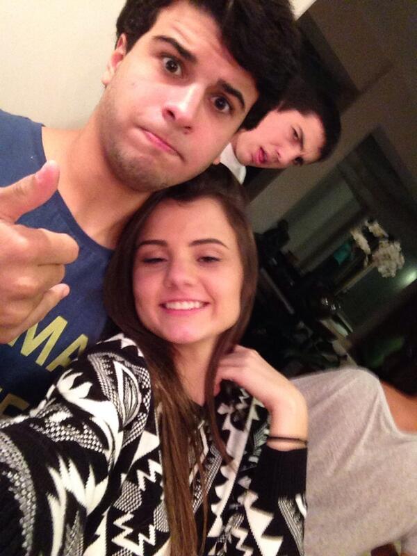 AnteroSilveira's tweet image. E hoje aniversario da grande Ingrime que achou que eu tinha morrido duas semanas atras #dalhe #toiss #tovivao