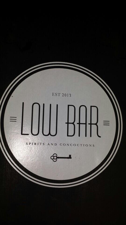 JK13's tweet image. Pre Stella drinks #foodie #mifood (@ Low Bar) 4sq.com/1iX1wZH