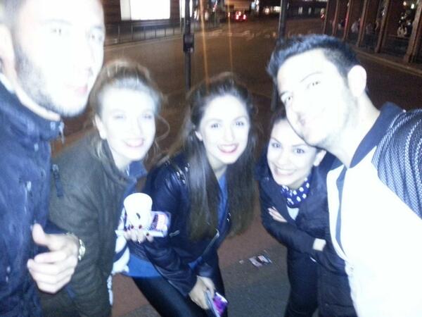 Day 40 of #100happydays working with these sexy no faces haha <a href="/Athena_E_/">Athena Eleftheriou</a> <a href="/MaxHarding1/">Max Harding</a> <a href="/phoebes95/">Phoebe Watson</a> <a href="/kimajcolvin/">kimajcolvin</a>