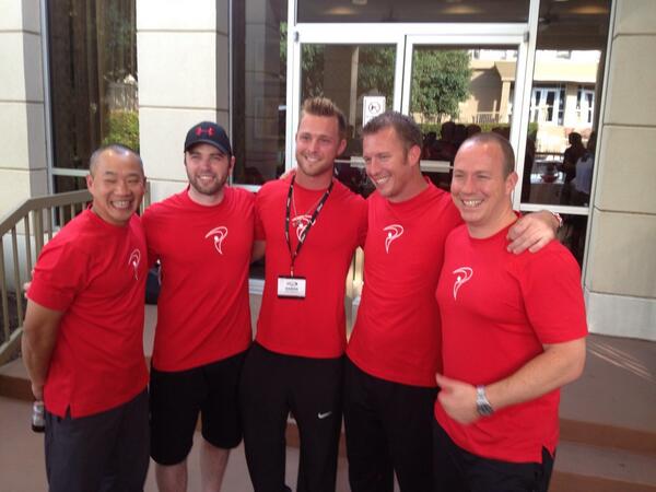 Daron_Morris's tweet photo. Some of the coolest guys I've met in the fitness industry #MyTPI #TPIFP2 #Fitness #DallasTX http://t.co/exk7hMyd2D