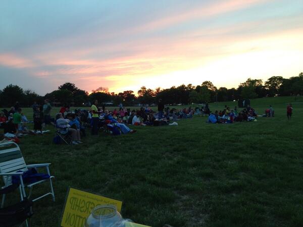 And the movie is about to start...