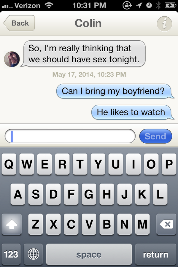 TinderYikes's tweet photo. But does she really have a boyfriend? http://t.co/p4pdZAEMPT