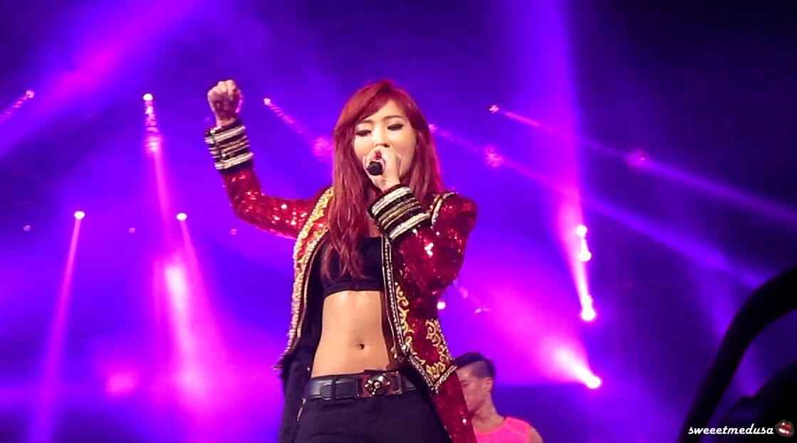 Bn50tsrIgAAlMOk.jpg:large