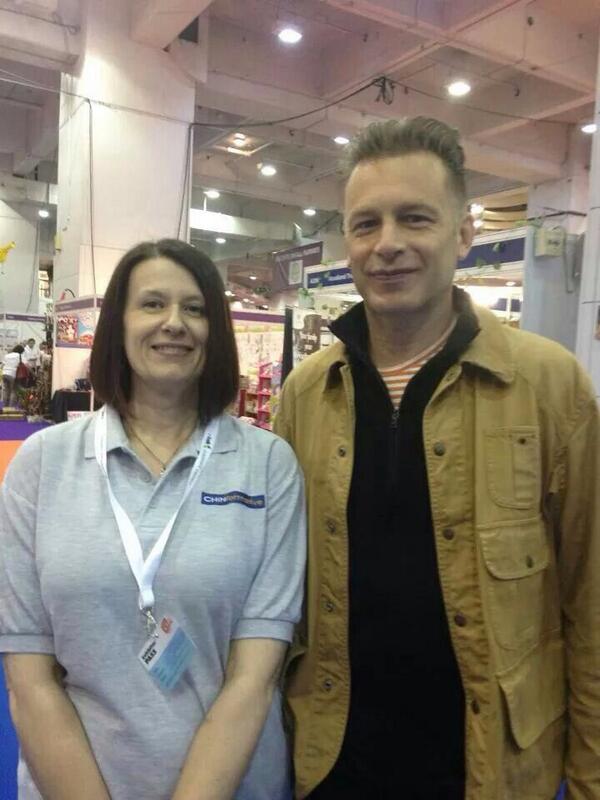 Talking #Chinchillas and #CelebStalking at the #londonpetshow with @CHINformative and @ChrisGPackham on stand 305