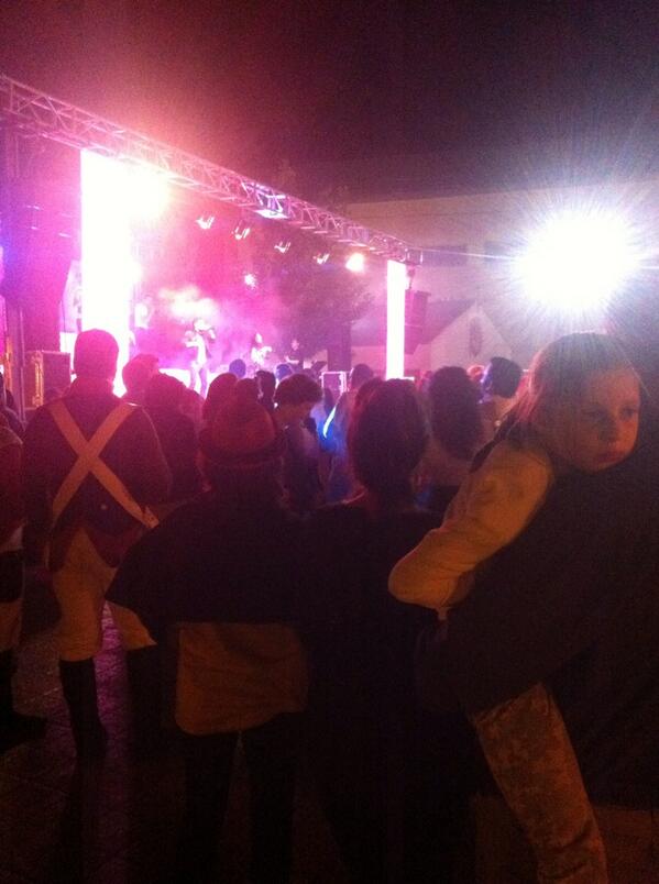 Fiesta nocturna en los campamentos batalla de la albuera