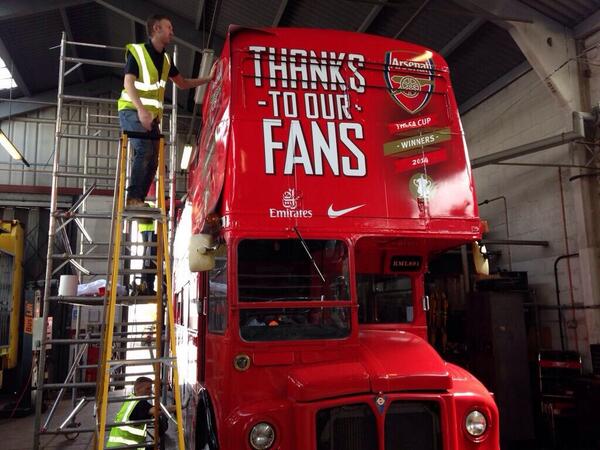 In just 4 hours you can watch <a href="/Arsenal/">Arsenal</a>'s open-top bus tour of Islington LIVE on Arsenal Player! #GunningForTheCup