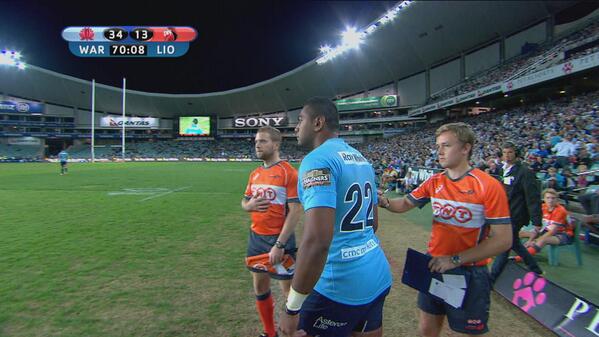 BIg moment - literally! - as giant winger Taqele Naiyaravoro comes on for his Waratahs debut. #WARvLIO