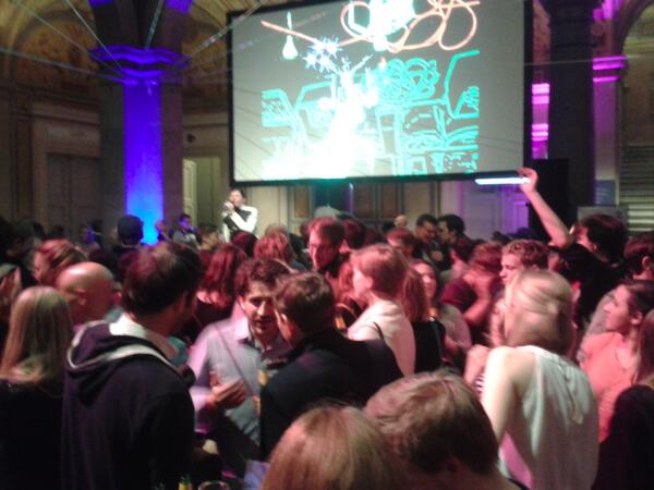 mariannelaemmel's tweet image. thanks for an amazing birthday party @MAKWien with #felixkubin yay loved the visuals #150JahreMAK #designlabrocks