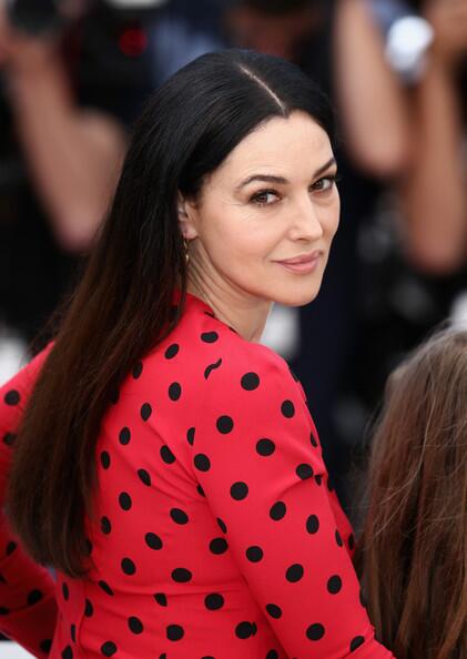 BellucciNet's tweet photo. Monica Bellucci attends the "La Meraviglie" photocall during the 67th Annual Cannes Film Festival http://t.co/nHu1KpfccA