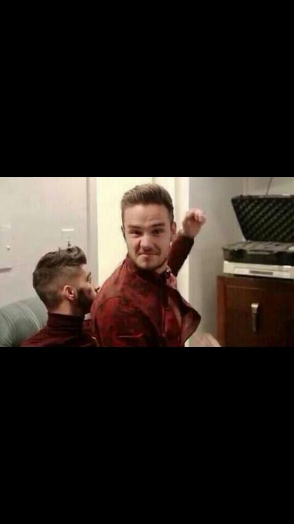 softcuddlesnjh's tweet photo. if you don't ship ziam after this, then idk what's wrong with you man

#heatOneDirection http://t.co/KkzknzEGYP