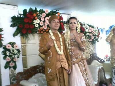 Selamat yah kalian <a href="/dickicrazh_/">#sastra</a>  &amp; @deanastruggle , sakinah mawadah warohmah..hahal ki ayeuna mah:))