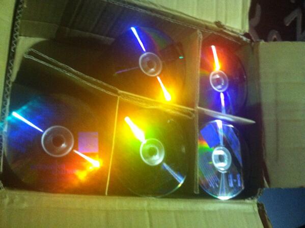 Scootrock1's tweet photo. TELL EM I SAID I GOT THAT FIRE ON DECK @MontegaNC4ever BORN 2 Shine http://t.co/Z2z1zMJuN2