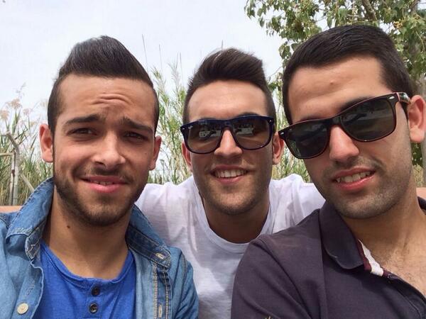 luiscentenero's tweet photo. Comidicaaaaa @edumloficial @gracianoci http://t.co/TQyjTof28y