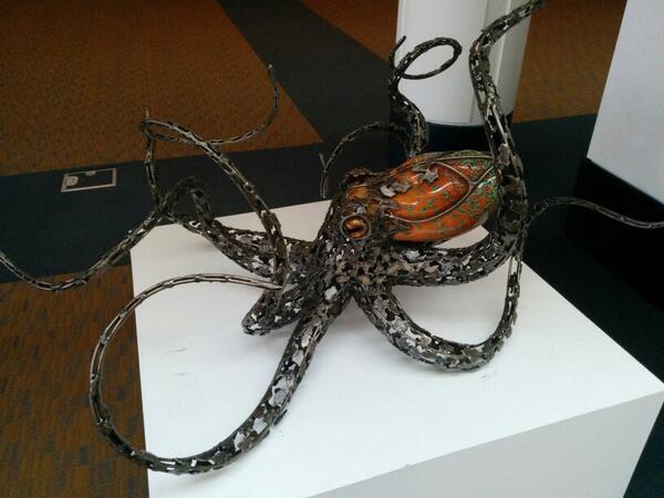 ResearchSquid's tweet image. Cephalopods unite! #asm2014