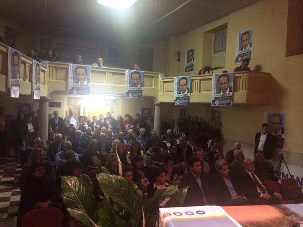 PinoSimeone's tweet photo. Che bell'incontro a Lenola.
Incontro vero con persone eccezionali.
Complimenti agli amici di Lenola http://t.co/LCmxl1vxLJ