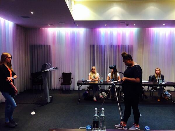 @talisiamisie geeft tips over auditie doen #SETacademy