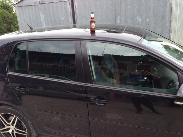 andreamm85's tweet photo. Golf papa with #birraperoni http://t.co/zyrU25Un6V