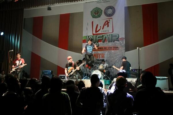 supersonikBDG's tweet photo. Ada yg inget ini acara dimana?...yg bs jawab kita doain gak jomblo lagi... http://t.co/IE00UUThLx