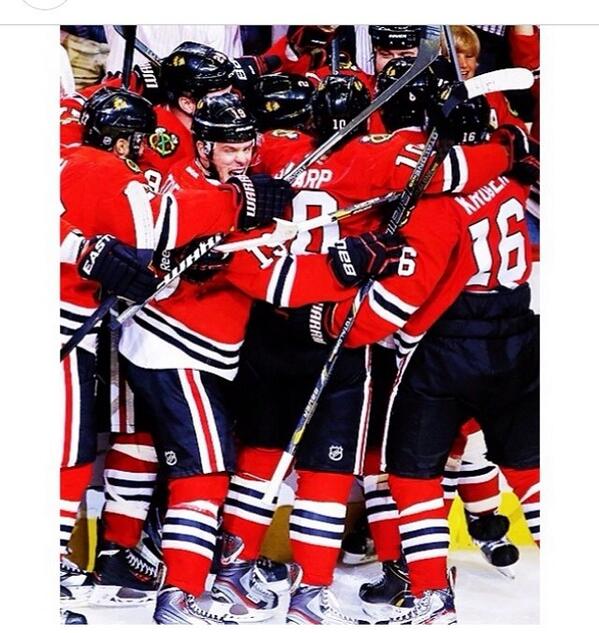 NHLWars_'s tweet photo. Who takes game one? 

RT BLACKHAWKS
FAV KINGS http://t.co/d0zpPXtcl3