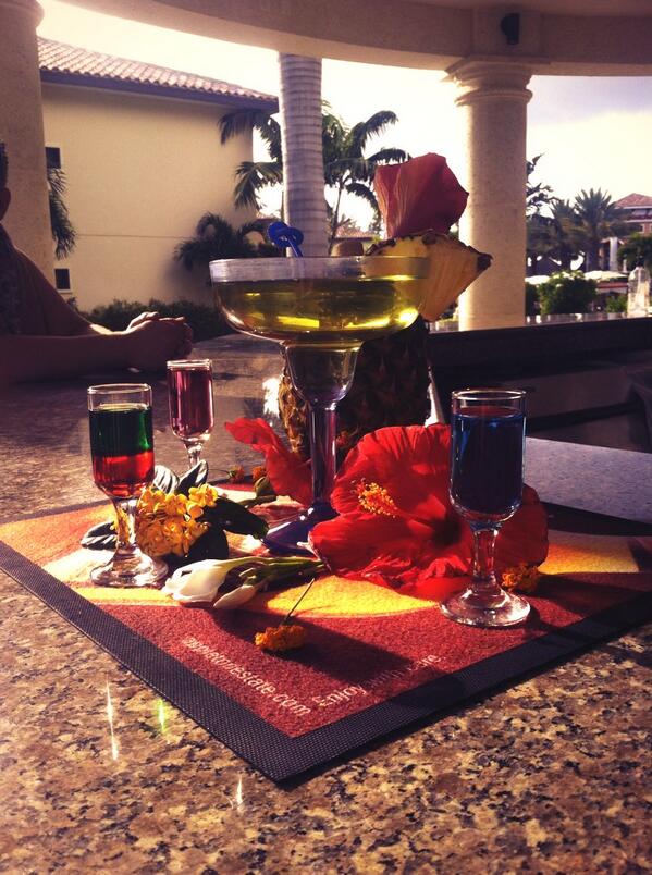 VIPVacaWeddings's tweet image. Have a "Funday Sunday"!! @BeachesResorts #beachesturksandcaicos @TurksCaicosMag #vipvacations